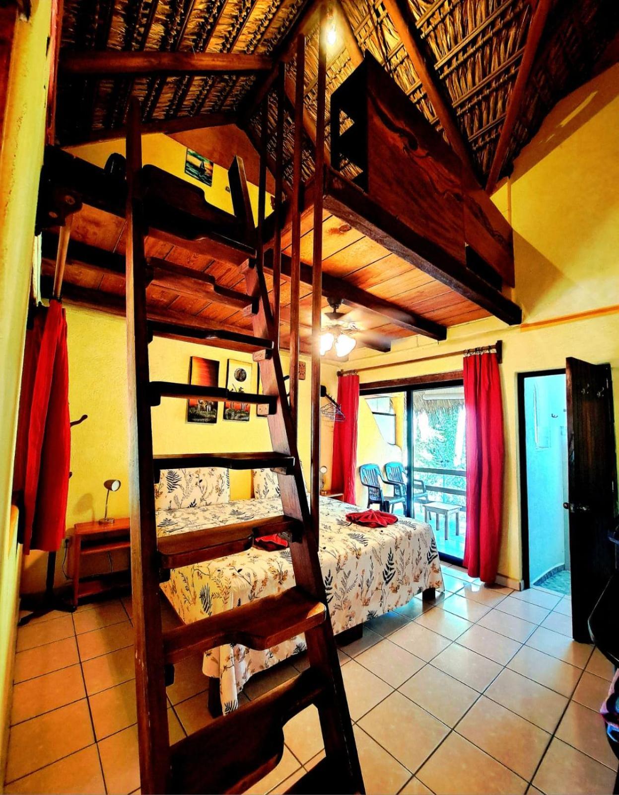 Hotelito Swiss Oasis, Playa Zicatela - Adults Only - No Groups - Kitchen Puerto Escondido  Exterior photo
