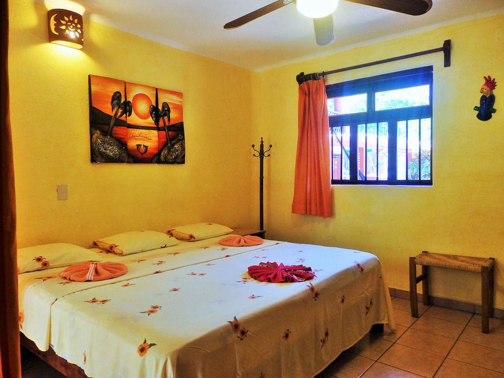 Hotelito Swiss Oasis, Playa Zicatela - Adults Only - No Groups - Kitchen Puerto Escondido  Exterior photo