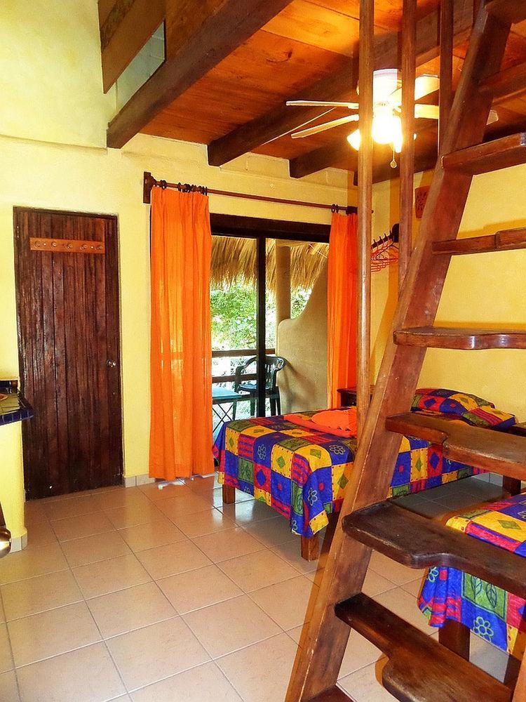 Hotelito Swiss Oasis, Playa Zicatela - Adults Only - No Groups - Kitchen Puerto Escondido  Exterior photo